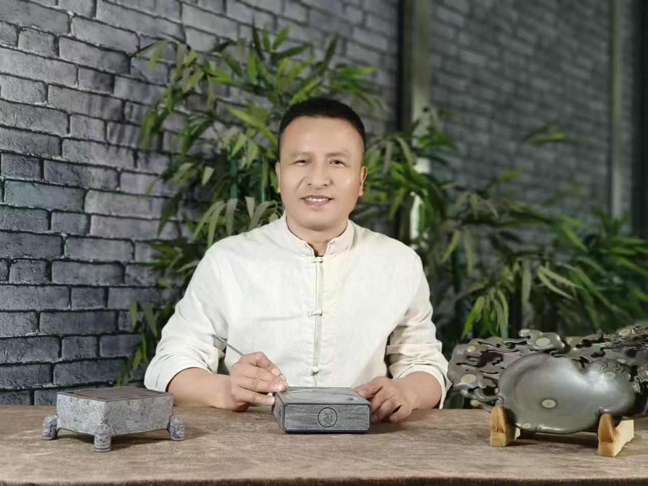 王立明